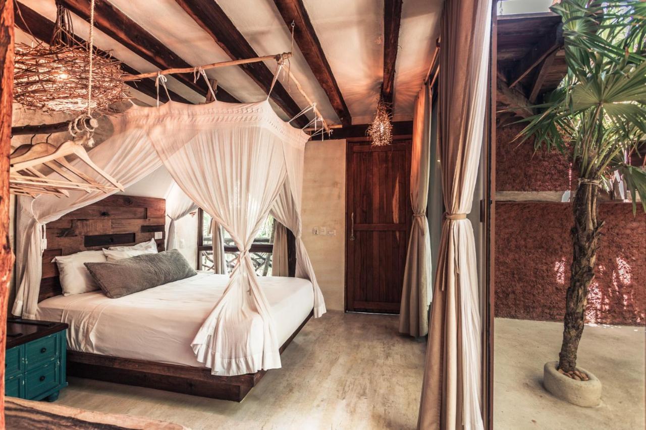 Hidden Treehouse Eco-hotel 4*