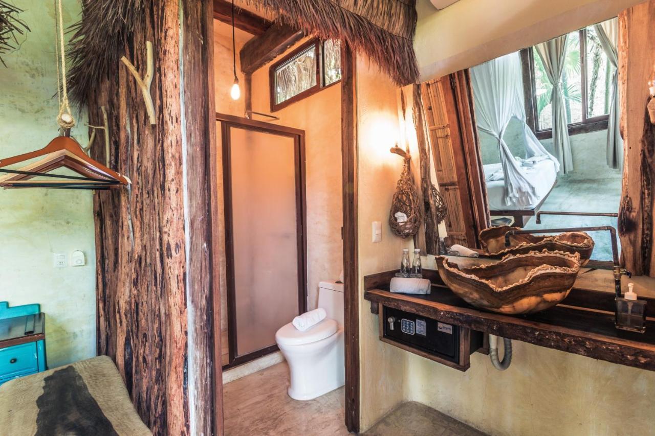 Hidden Treehouse Eco-hotel Hotel