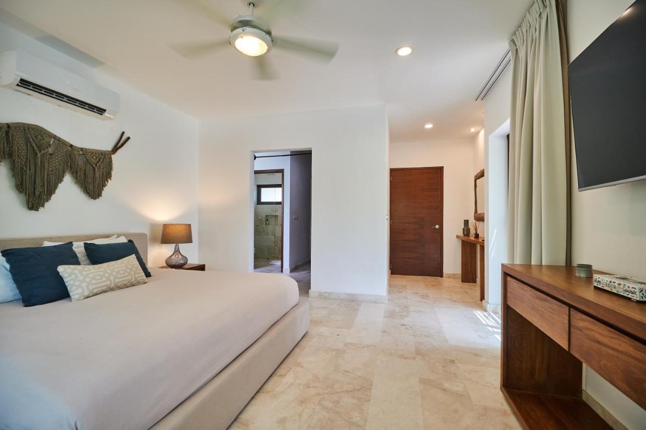 Сasa de vacaciones Casa Mallorca Tropical Vibes Private Pool Backyard With Grill Sunroof & Hammock Concierge & Wifi *