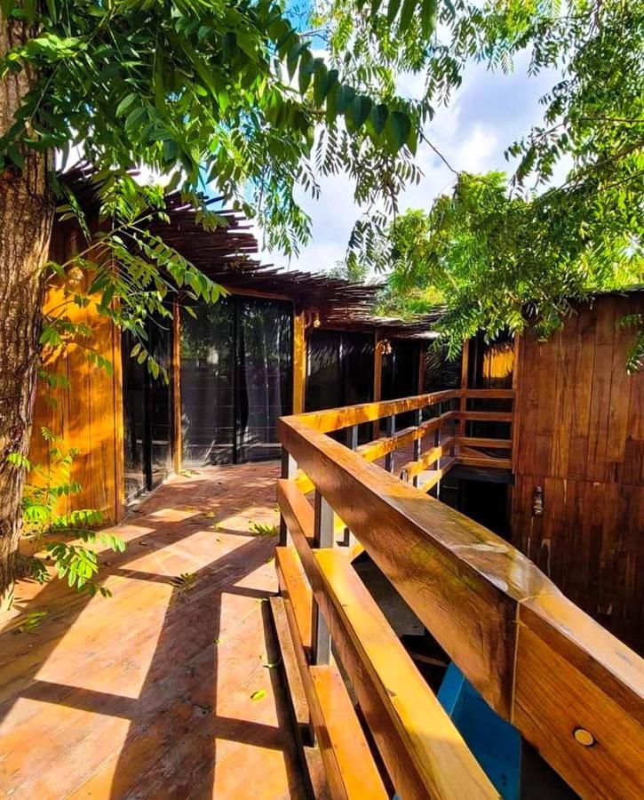 Pensión Hostal Malakai Cabañas&dorms Tulum