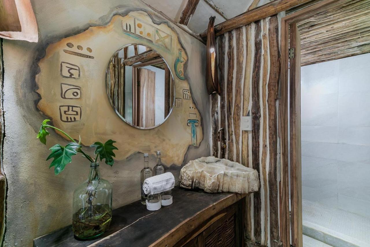 Hotel Hidden Treehouse Eco-hotel