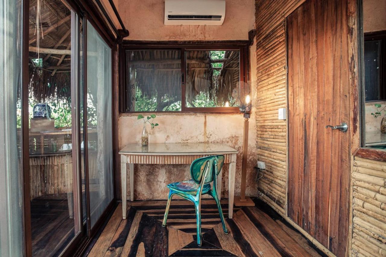 Hidden Treehouse Eco-hotel Hotel