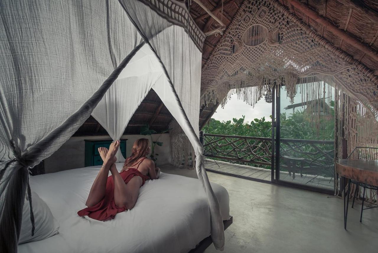 Hidden Treehouse Eco-hotel 4*