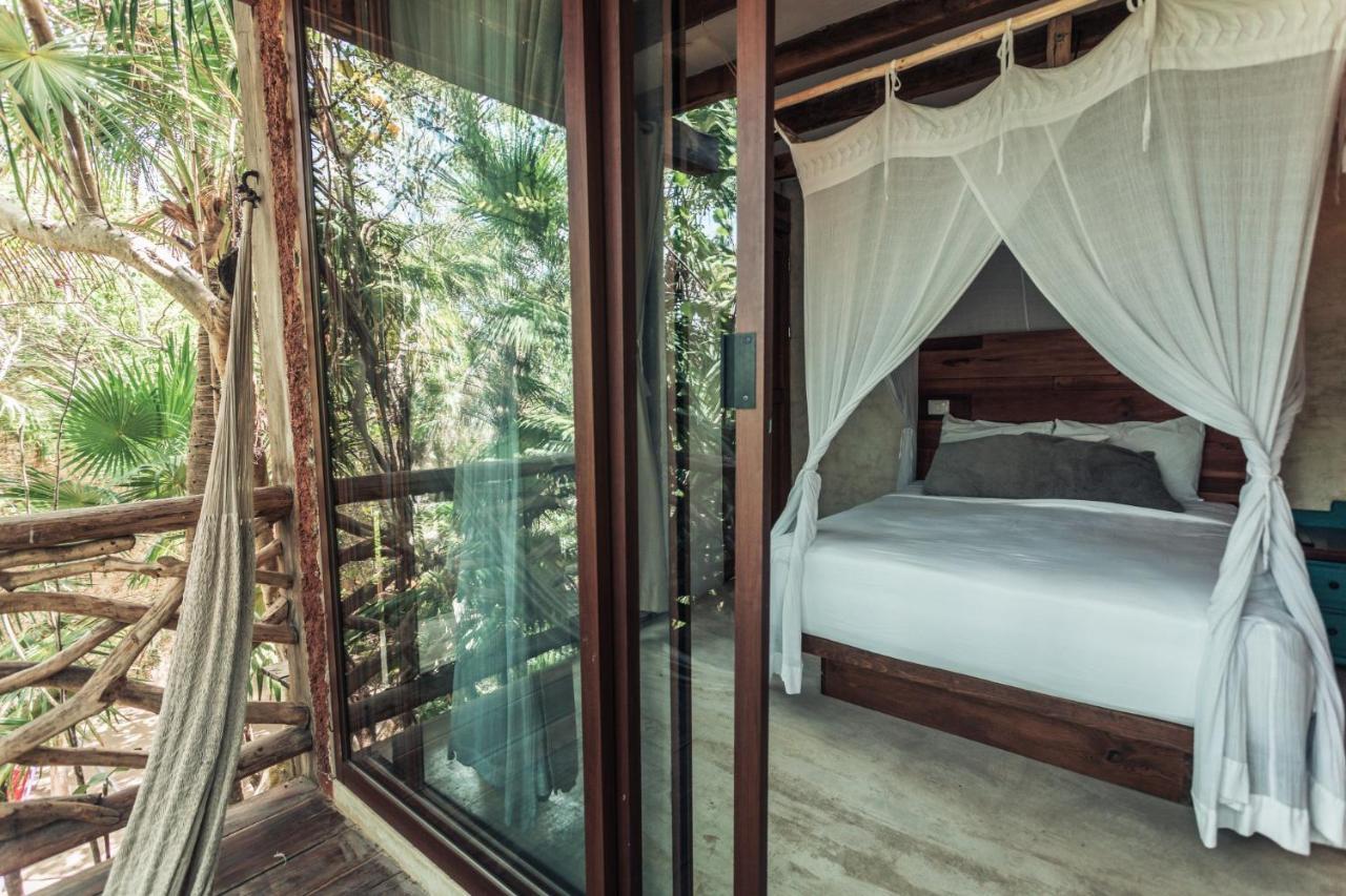Hidden Treehouse Eco-hotel 4*