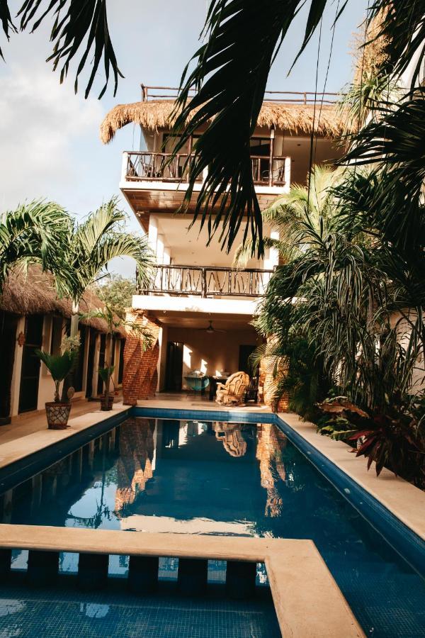 Lechuga De Mar With Pool And Club Access