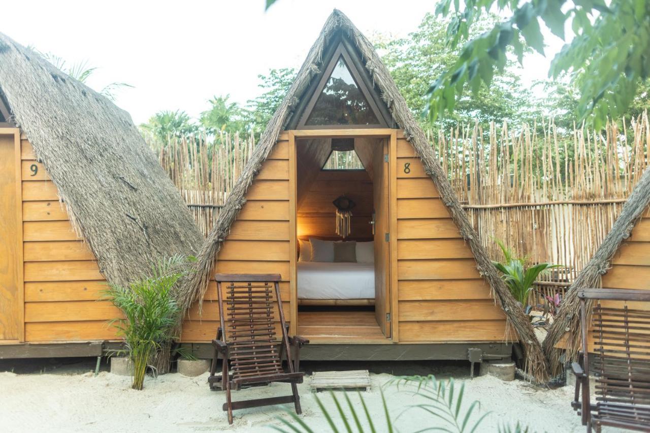 Lirios Tulum
