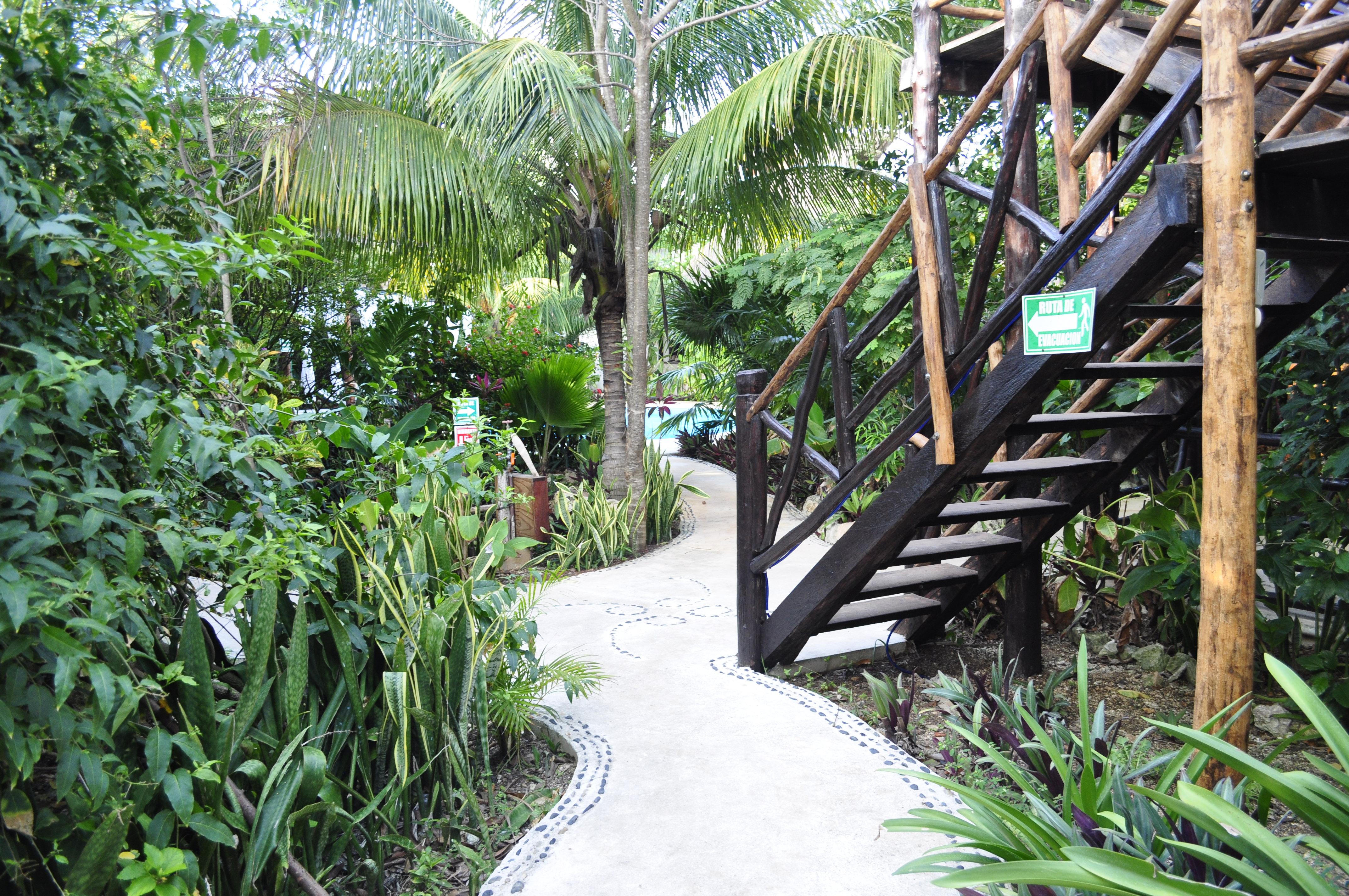 Hotel & Gardens