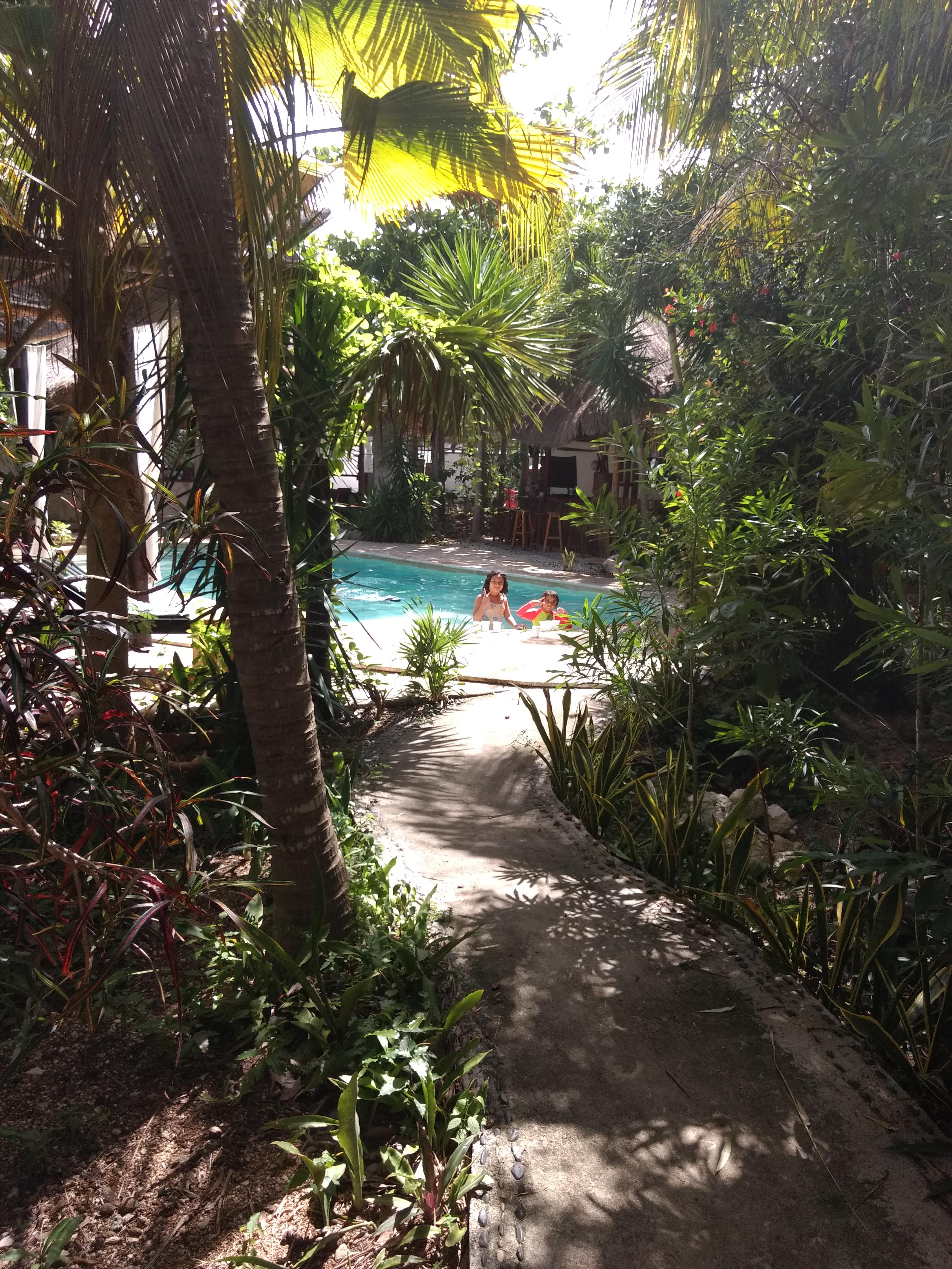 & Gardens Hotel 3*