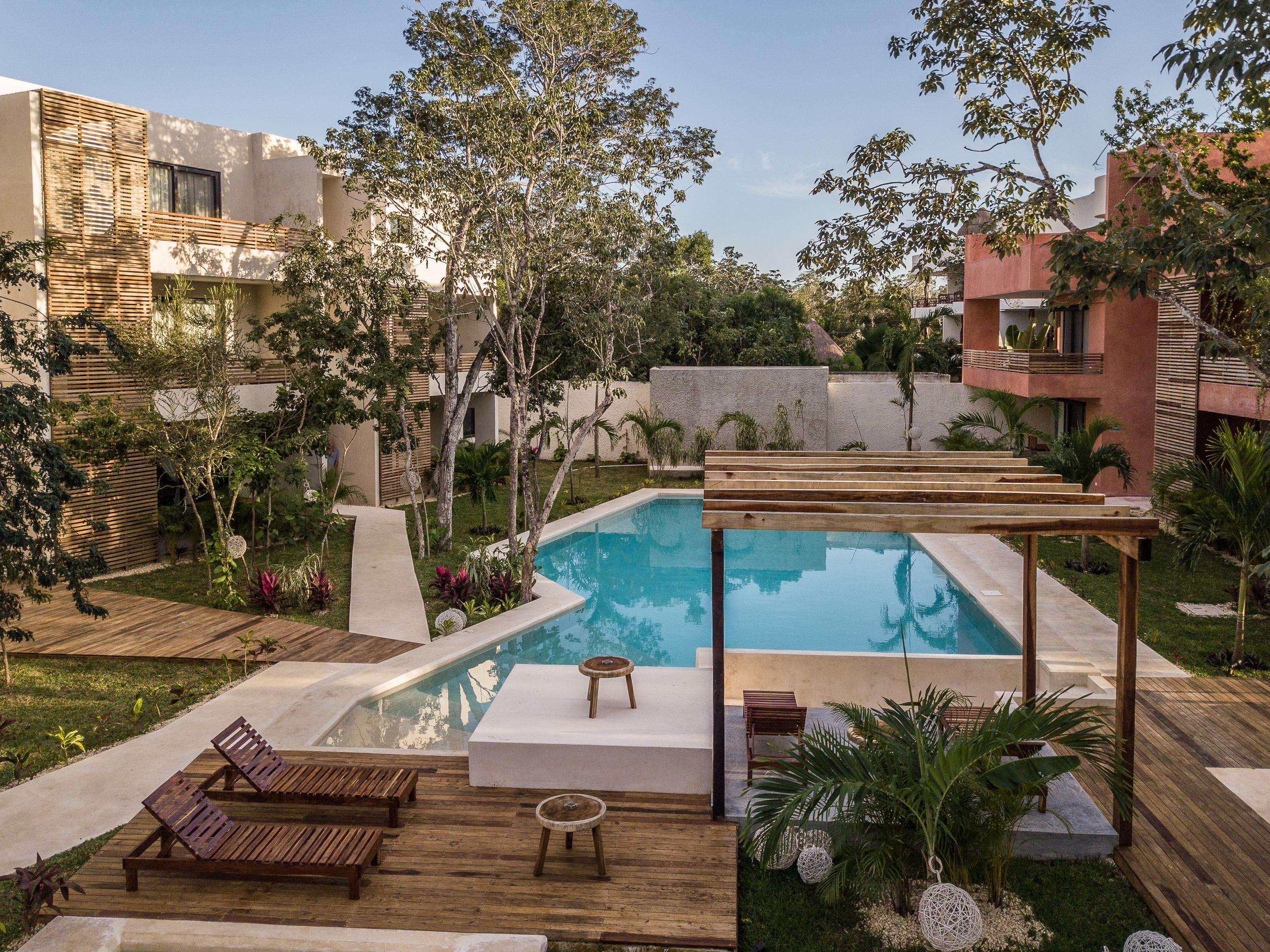Panacea Apartahotel 4*