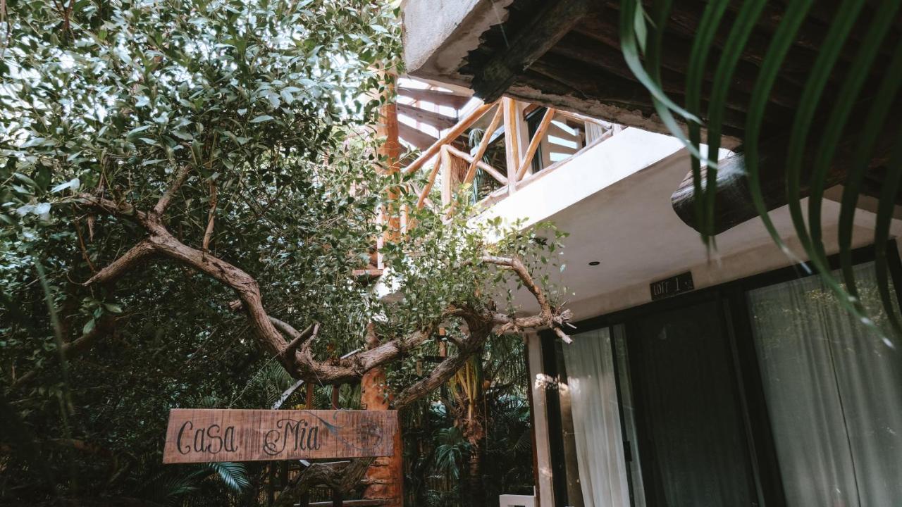La Casa De Mia