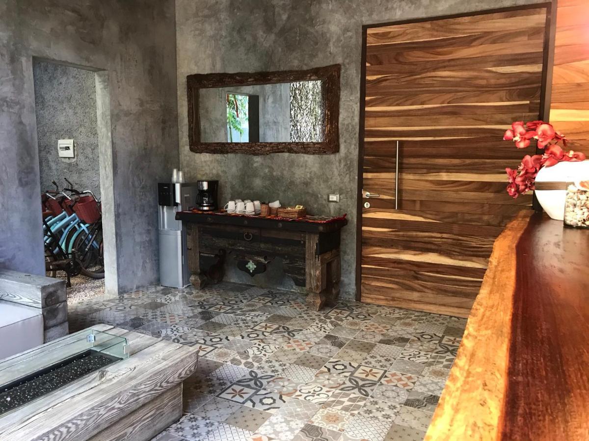 Little Gem La Veleta Hotel