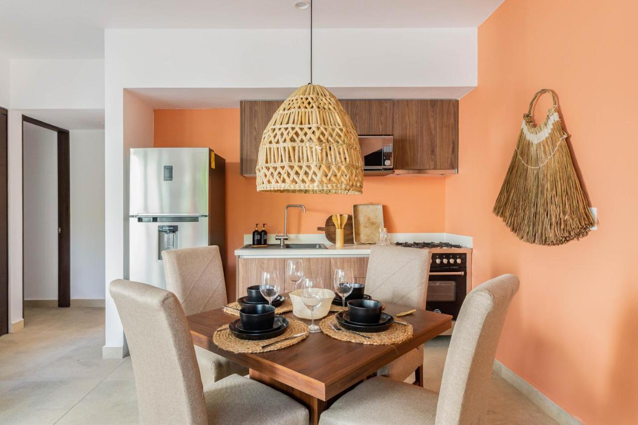 Quiet 2br In With Pool Spacious Patio Gym Apartamento