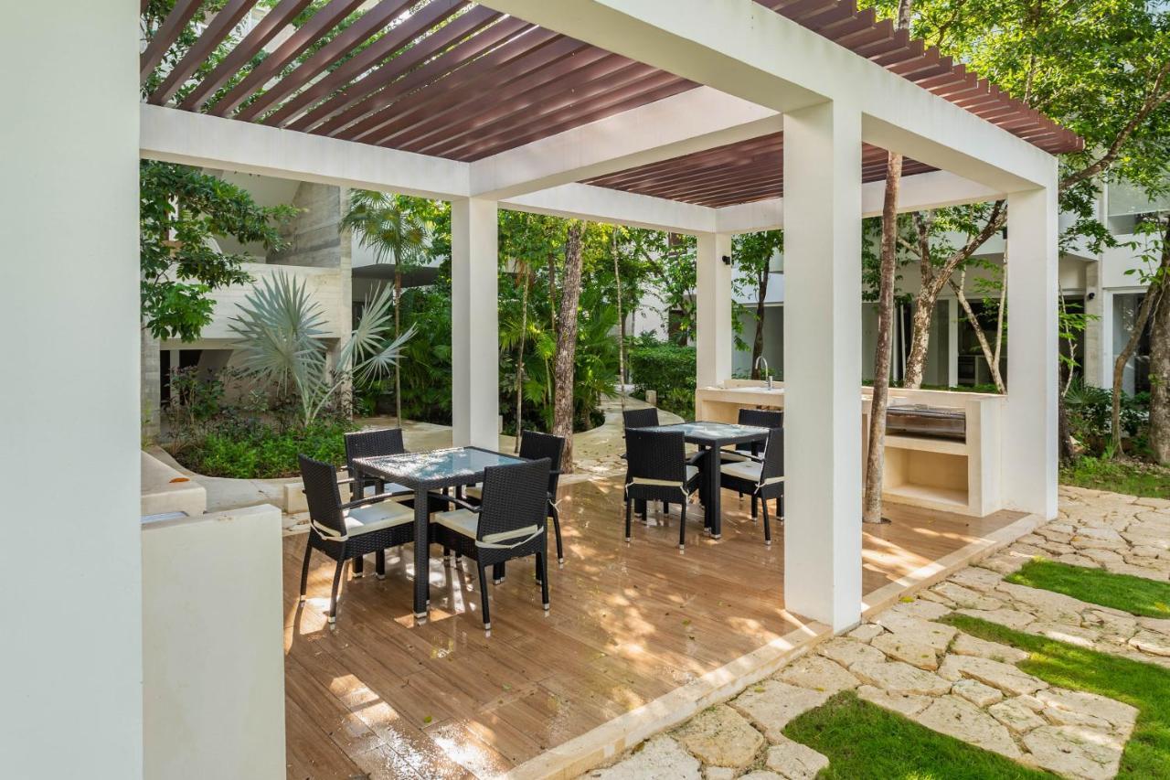 Quiet 2br In With Pool Spacious Patio Gym Apartamento