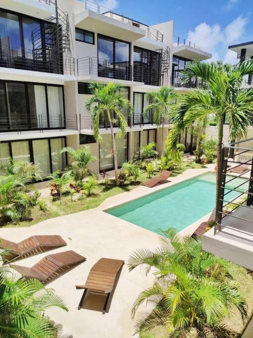 306 Amena 1br Penthouse W/ Gym & Private Pool/rooftop