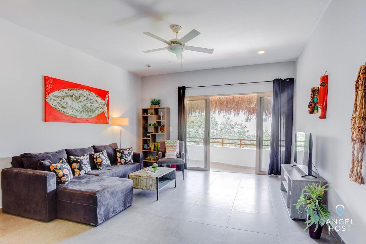 Apartamento Complex With An Alluring Pool & Tropical Vibes By Stella Rentals!