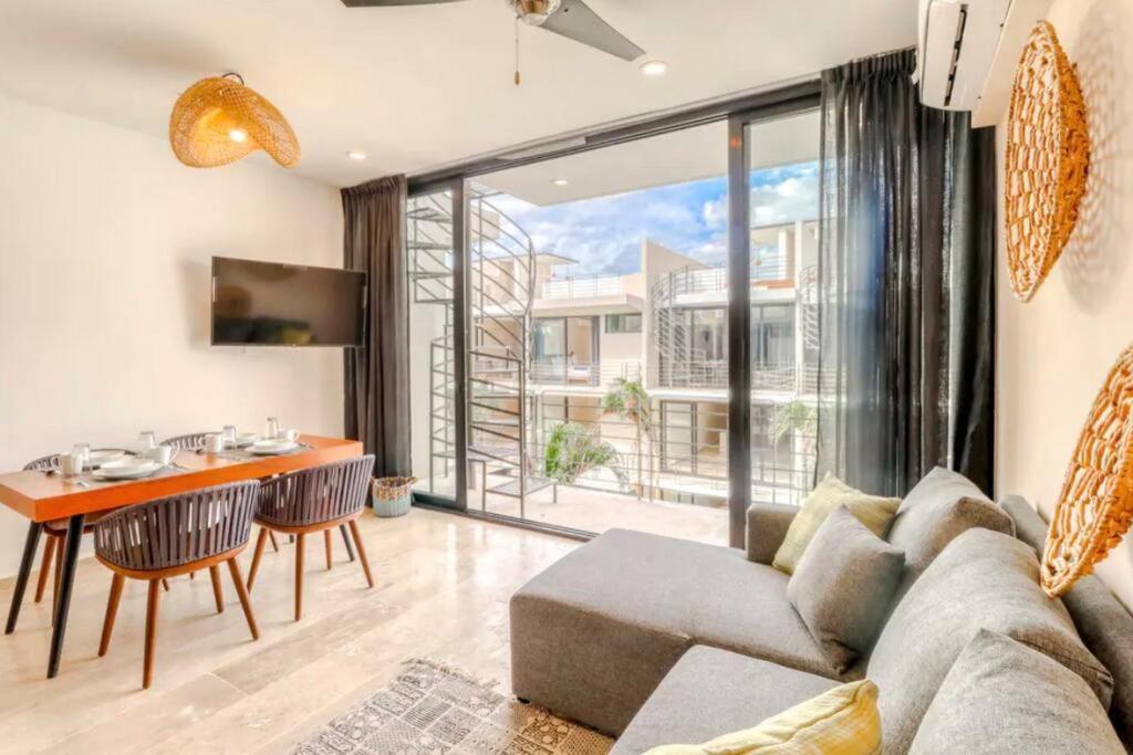 Apartamento 306 Amena 1br Penthouse W/ Gym & Private Pool/rooftop