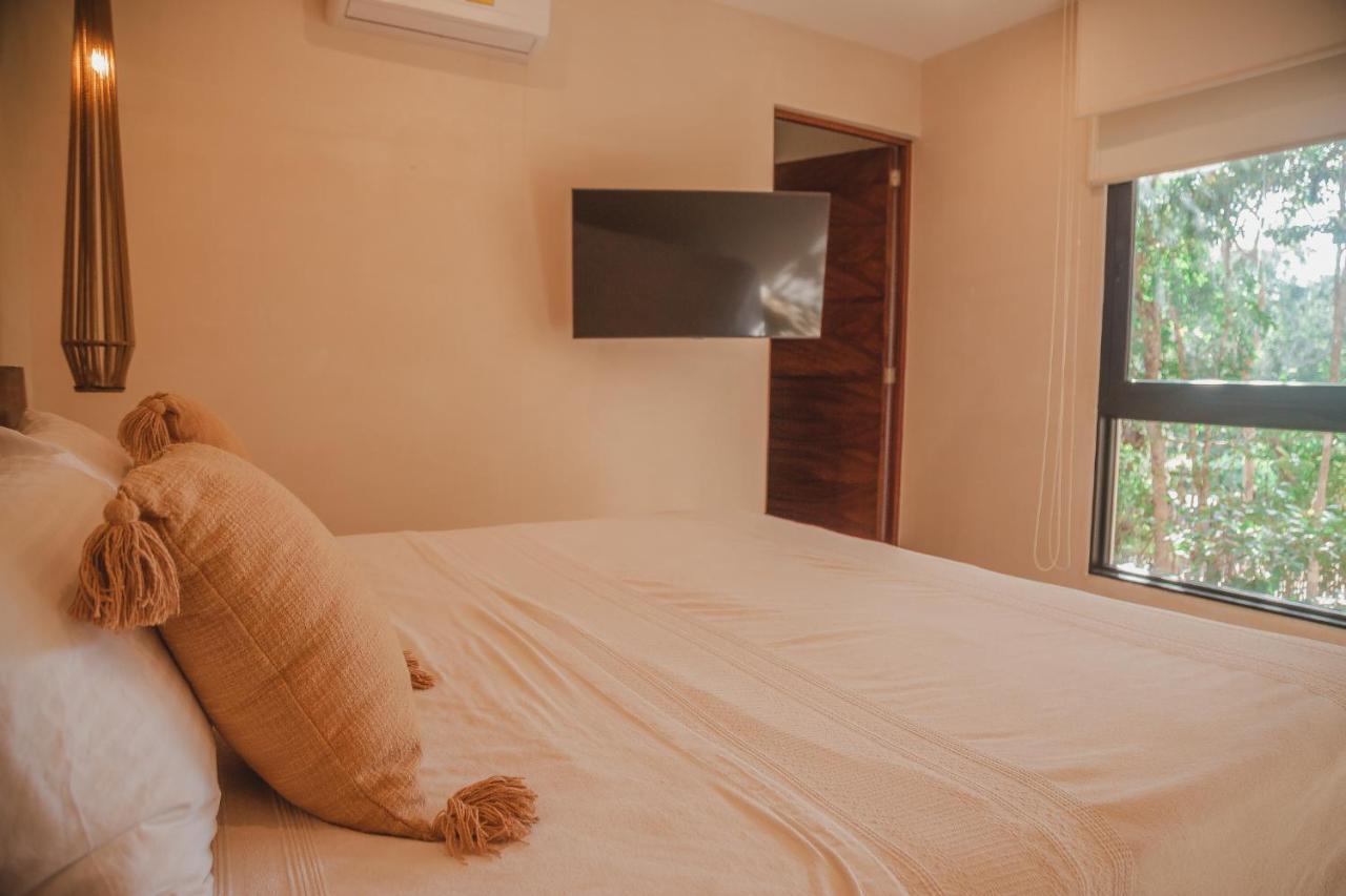 Kataleya By Zaazil - New Luxury Amazing Combo For Up To 20 People - Penthouse Aptartment , Private Pool, Terrace , Roof And Hot Tub In Luum Zama In The Jungle