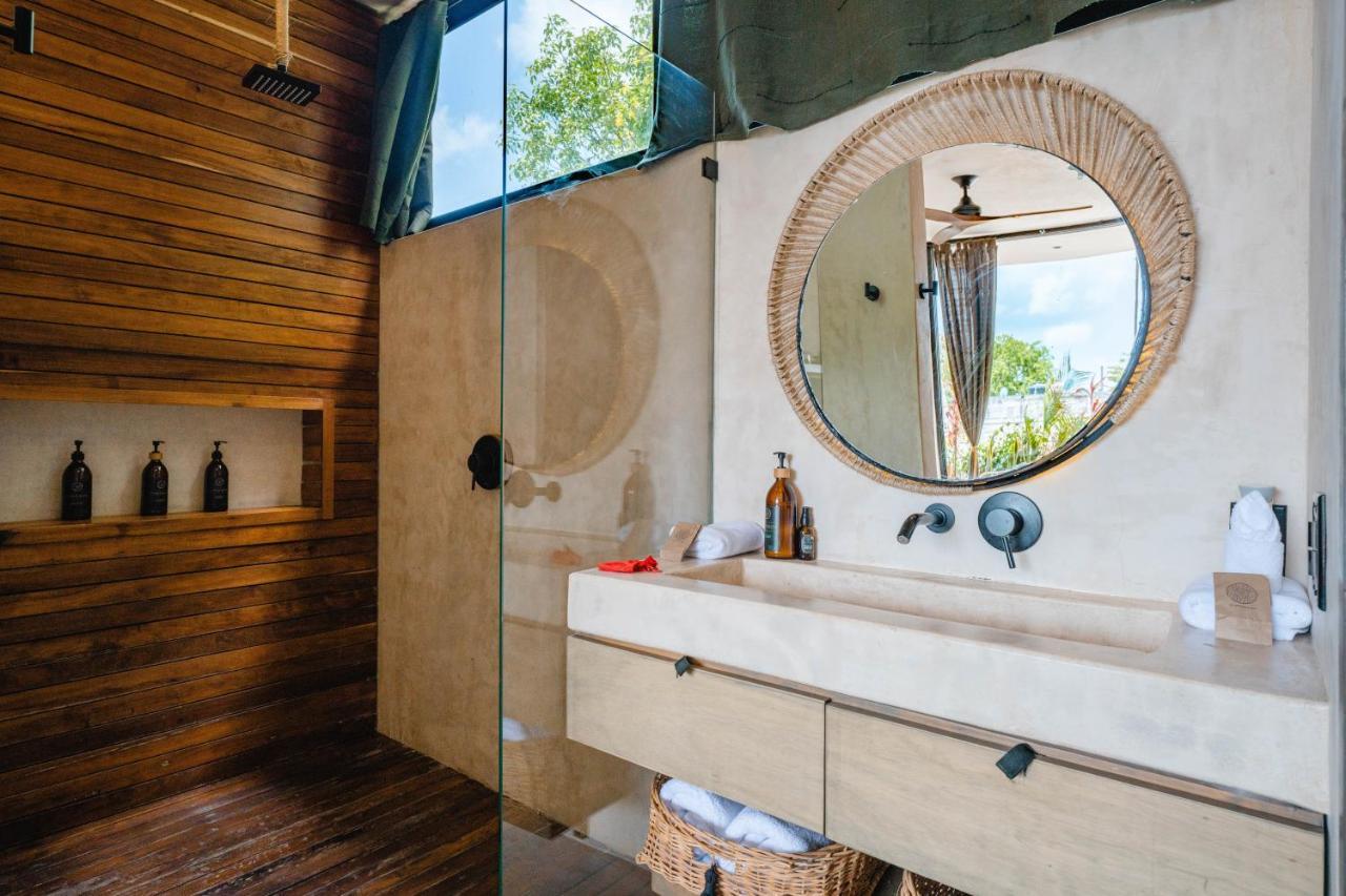 Hotel Esmeralda Boutique & Residences 4*