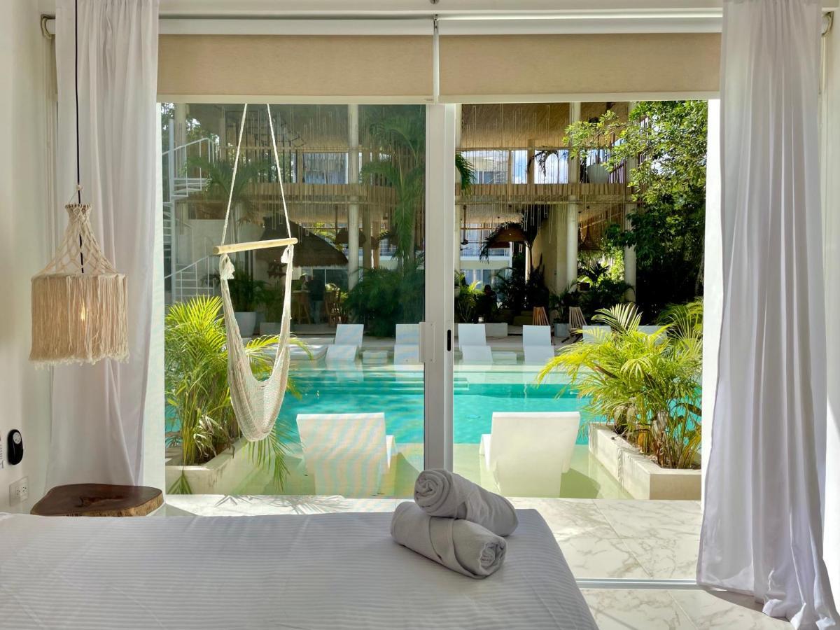 Beautiful Swim-up With Private Terrace, Pool And Jungle Gym Apartamento *