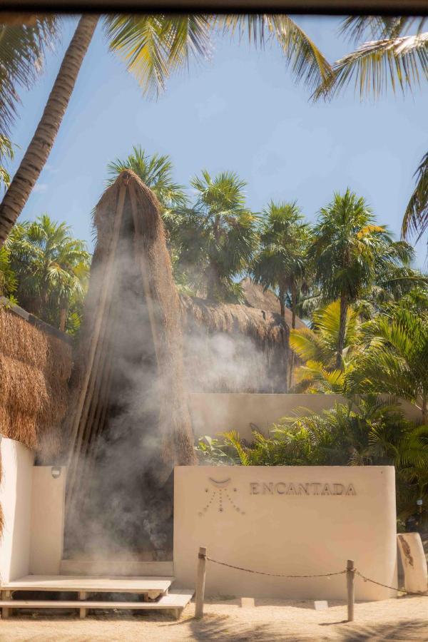 Encantada Hotel 4*