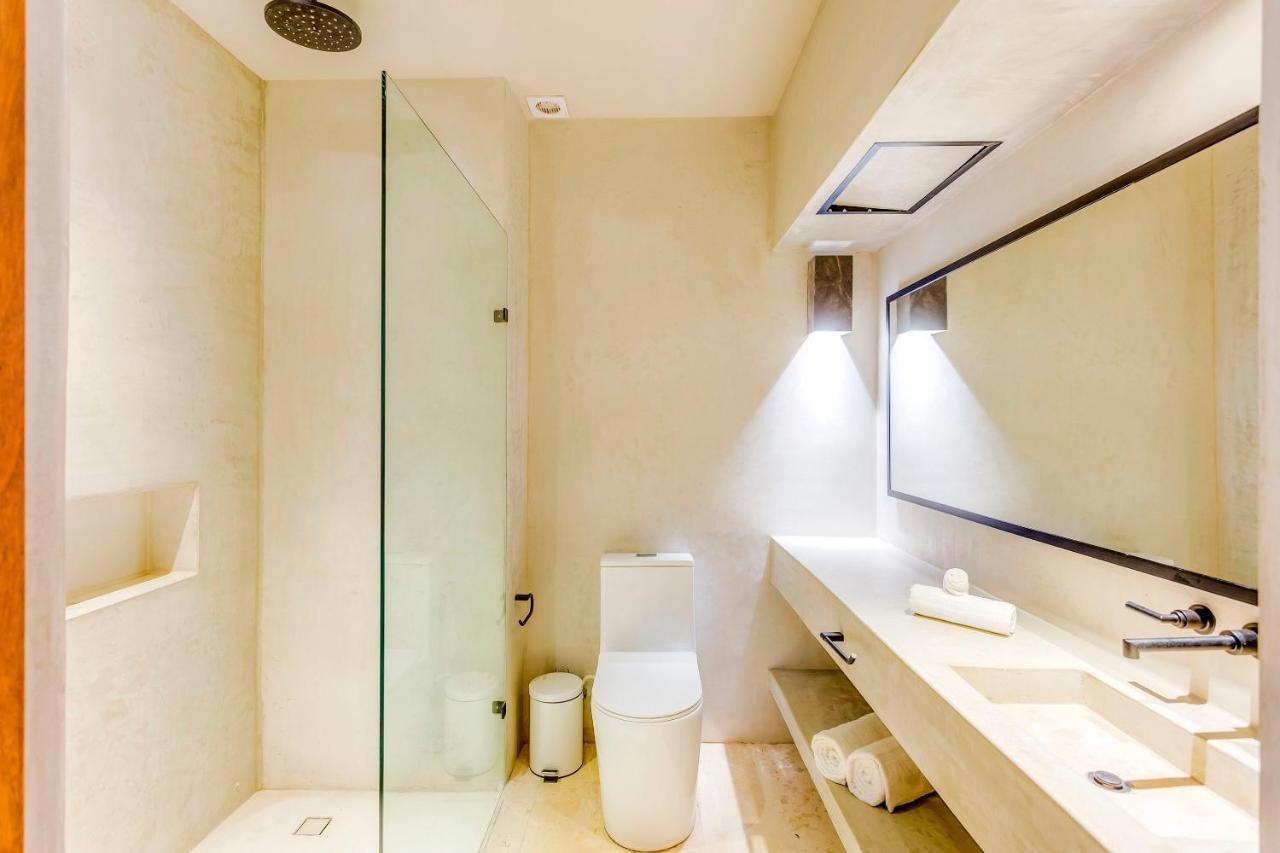 Gorgeous Flowy Space With Wrap-around Private Pool Apartamento *