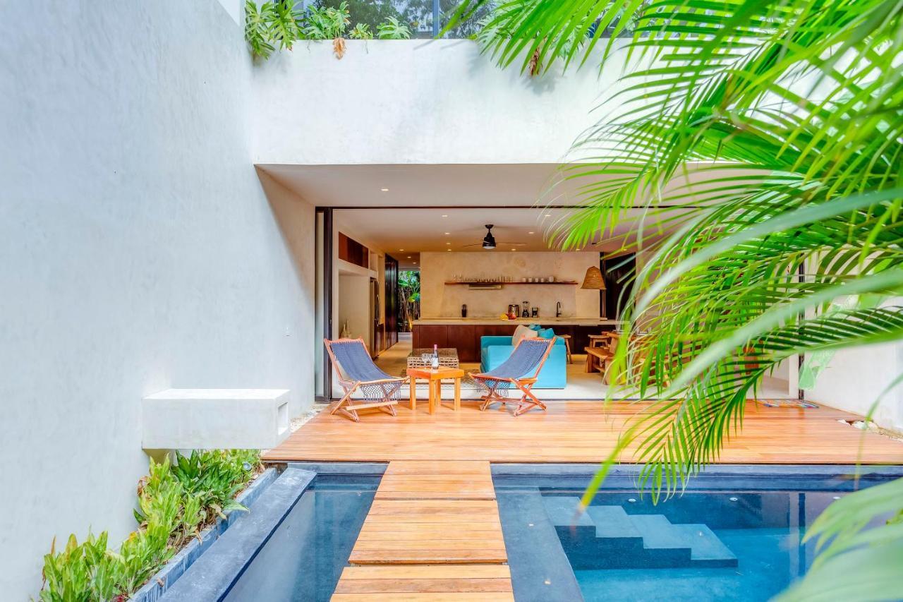 Apartamento Gorgeous Flowy Space With Wrap-around Private Pool