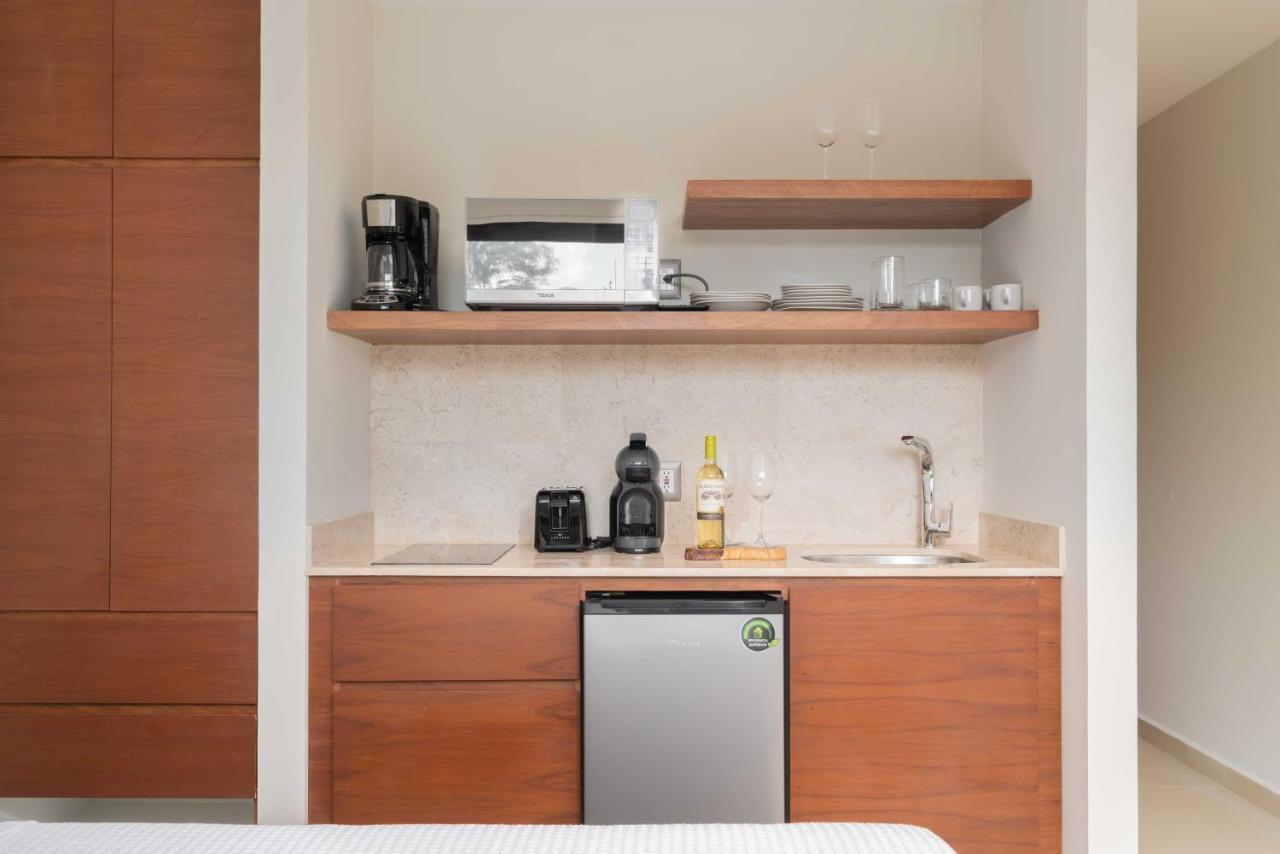 Queen Bed Suite, Infinity Pool & Fast Wifi, Nespresso & Netflix Tulum