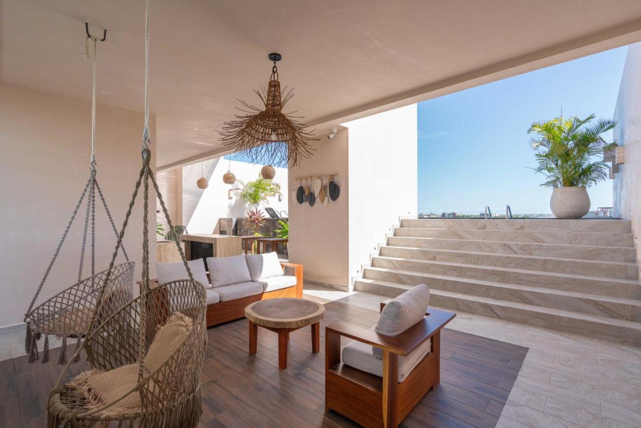 Queen Bed Suite, Infinity Pool & Fast Wifi, Nespresso & Netflix *