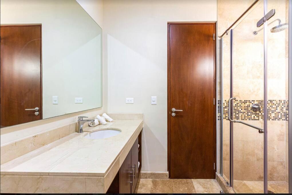 Apartamento Chic Rooftop Ph, Private Pool, 1mi From The