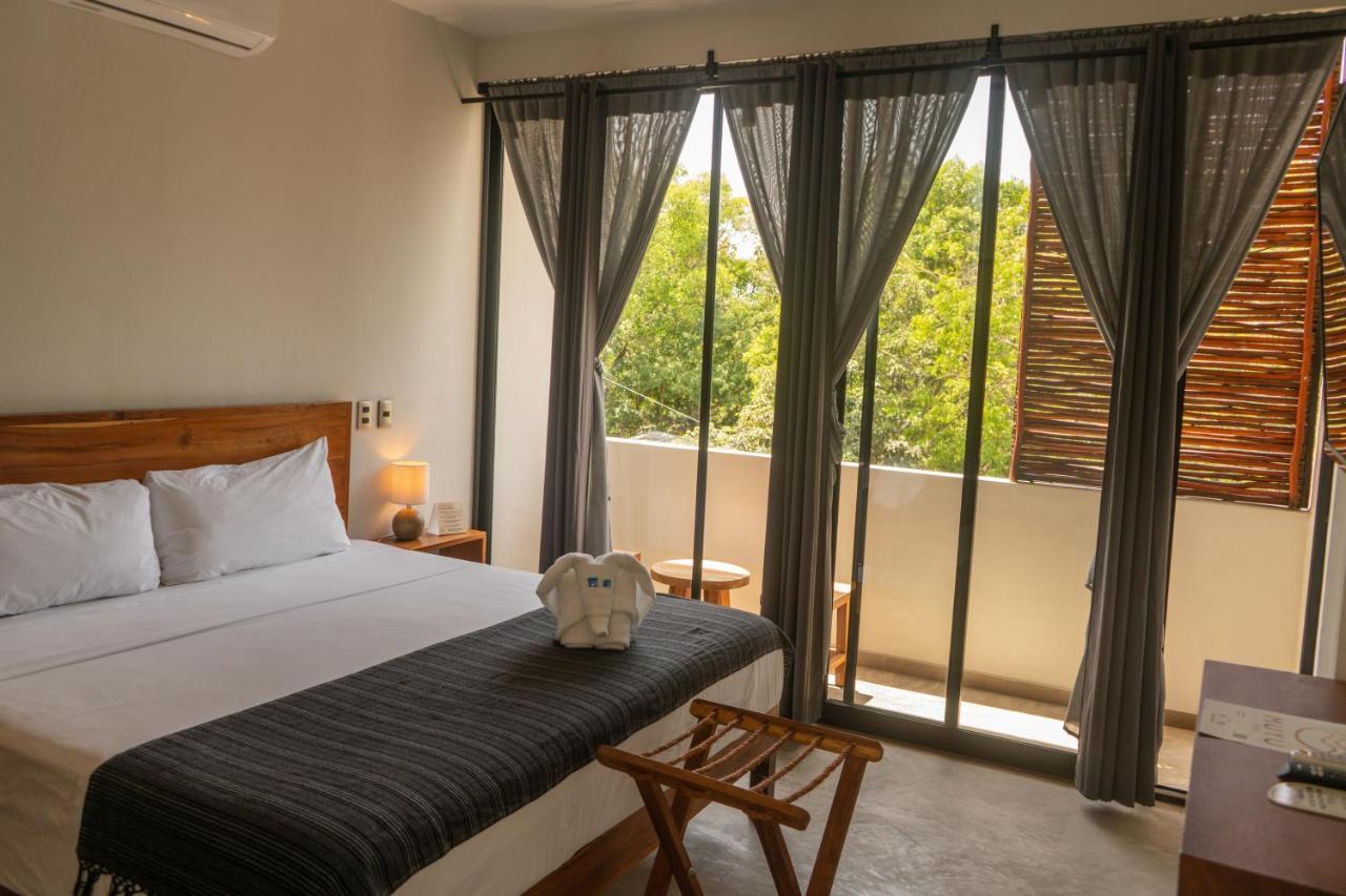 Muyu Hotel 2*