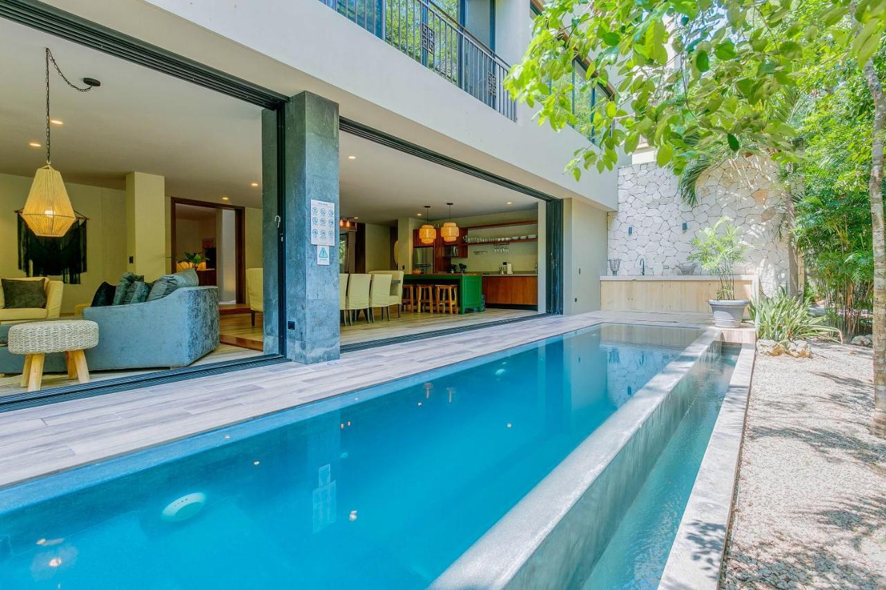 Private Plunge Pool, Art, Spa, Pool With Cabanas *