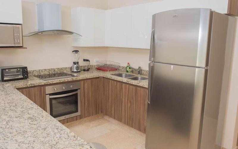 Swim Up- 2 Bdr & 2 Bike In Apartamento