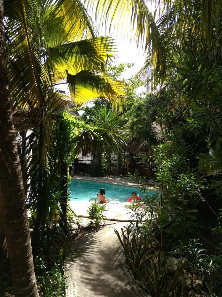 & Gardens Hotel Tulum