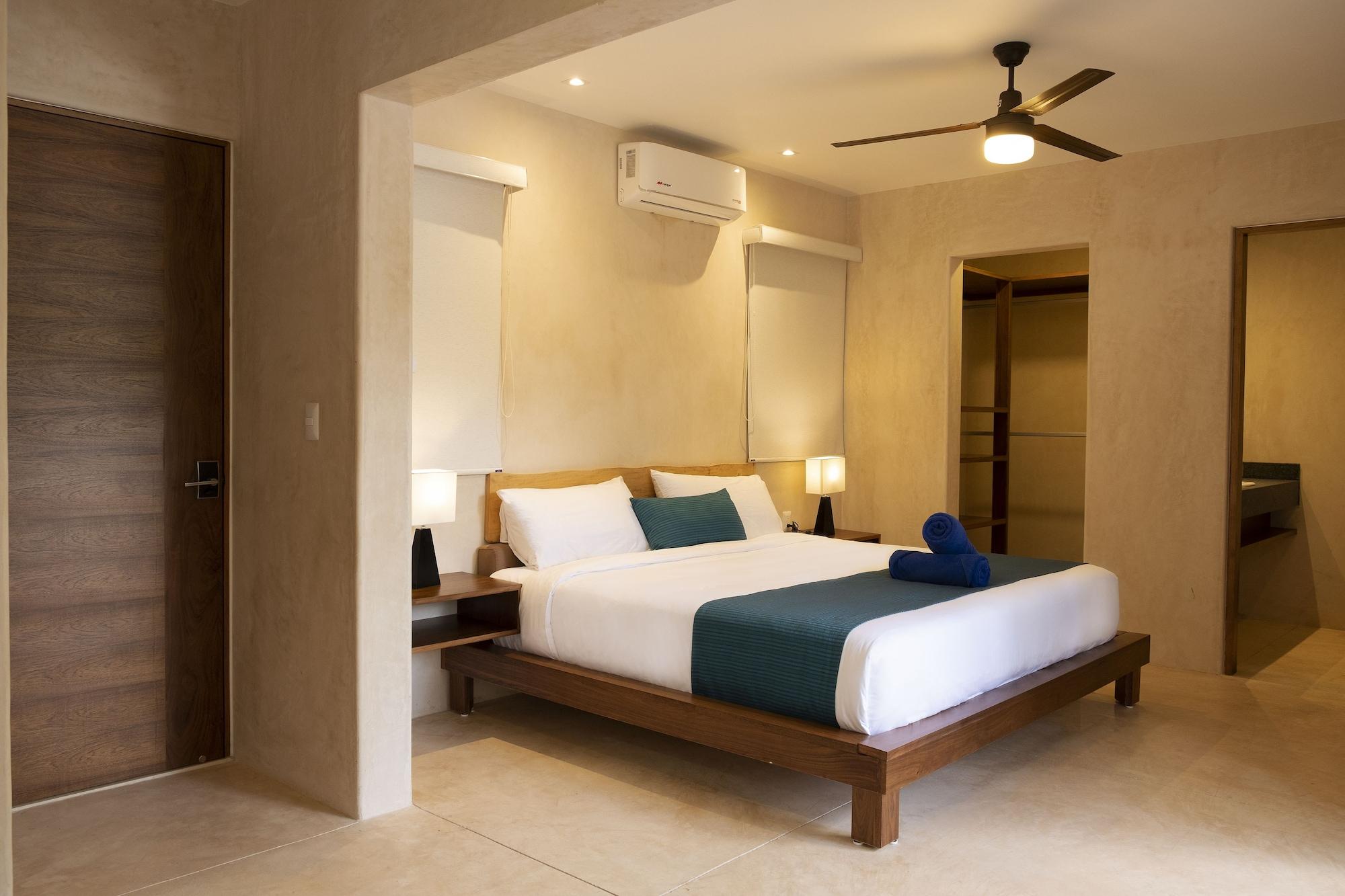 Azul By Guruhotel