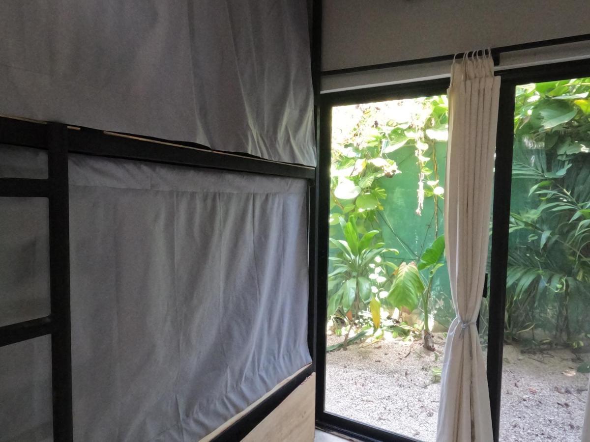 Maui Hostal