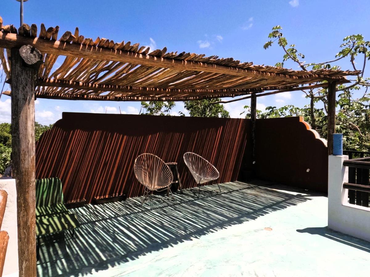 Hostal Maui