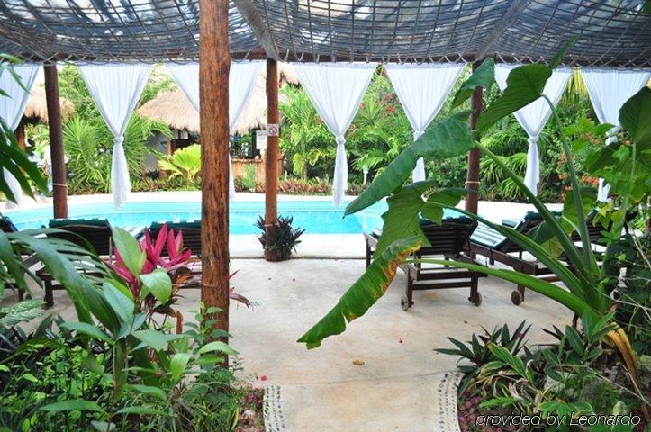 Hotel & Gardens