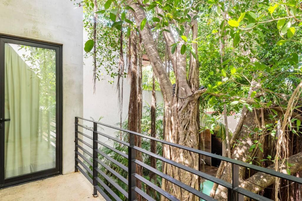 Villa Enjoy Nature At With 100 Year Old Tree, Private Pool & Concierge Service *