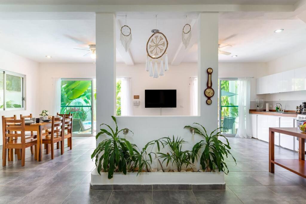 Casa Alegria By Sandy Powerful Holiday home