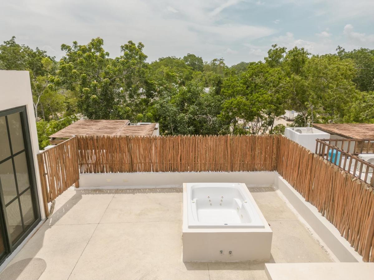 New Aura Jungle Getaway Tulum