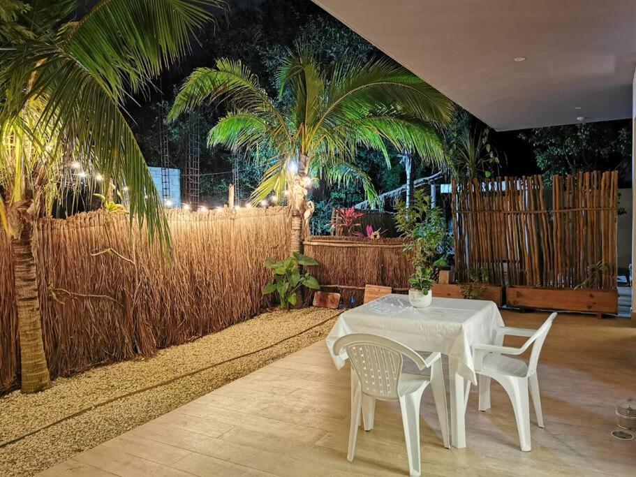 Cocomobay, Fully Furnished In *