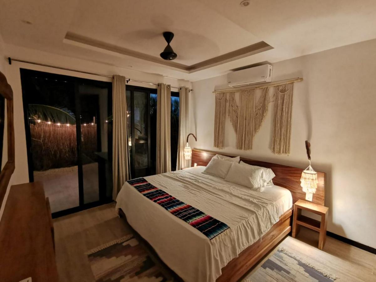 Cocomobay, Fully Furnished In *