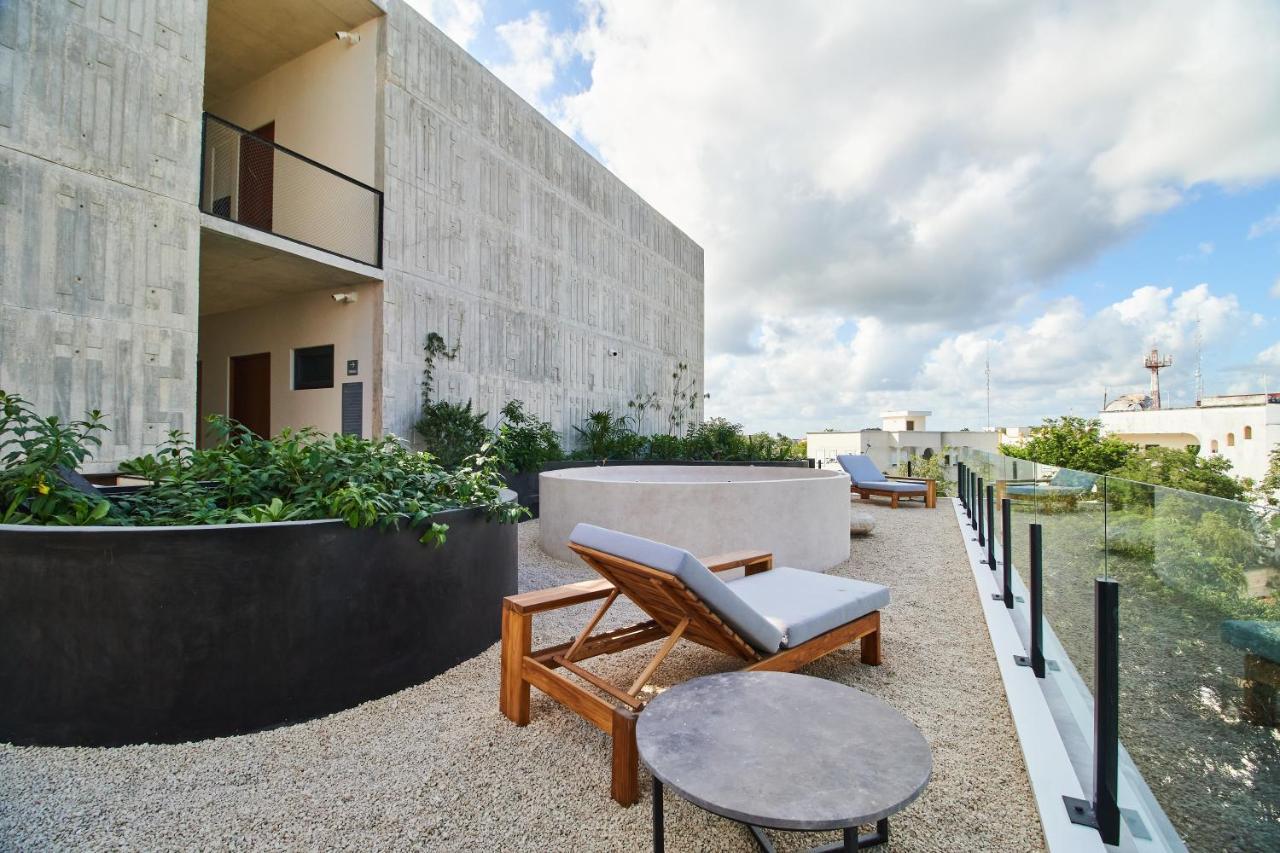 Bond - Centric & Private Plunge Pool & Club Access