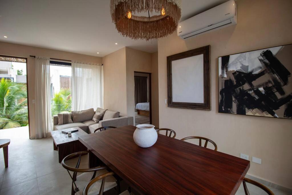 Jungle Boheme Cozy - 2 Br *