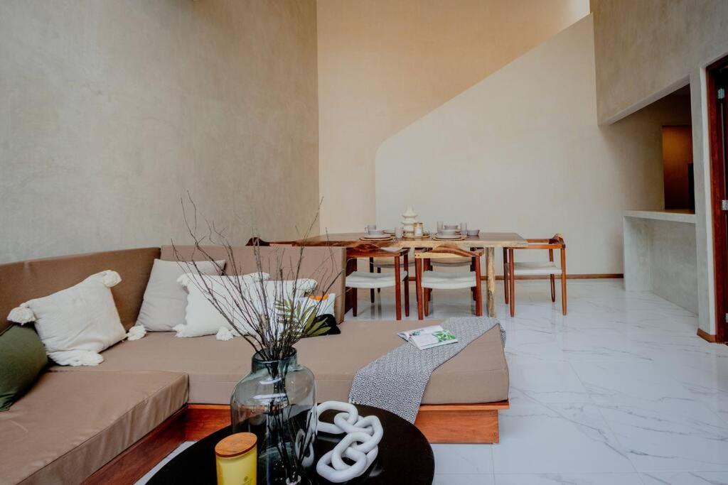 Villa Casa Xhara, Cozy Jungle 3 Bedroom Pool And Grill