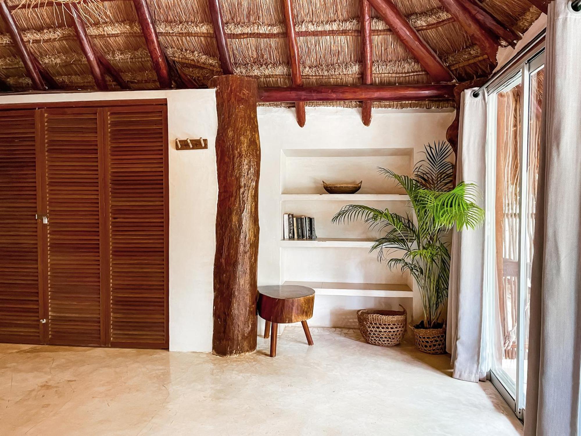 Hotel Amansala 4*