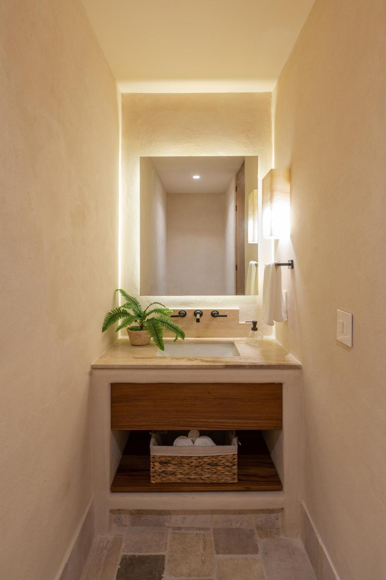 Apartamento 4br Stunning In Tulums Heart By Solmar