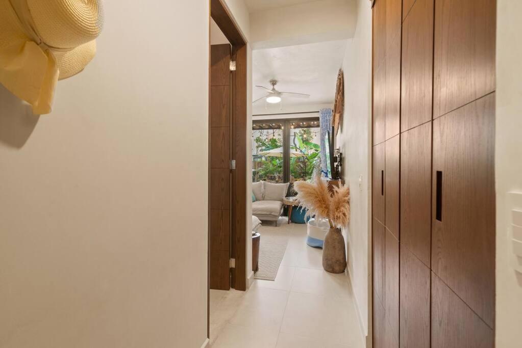 Villa Casa Ohana~3br W/ Private Pool & Rooftop Jacuzzi, Wifi, Gym, & 5 Km To