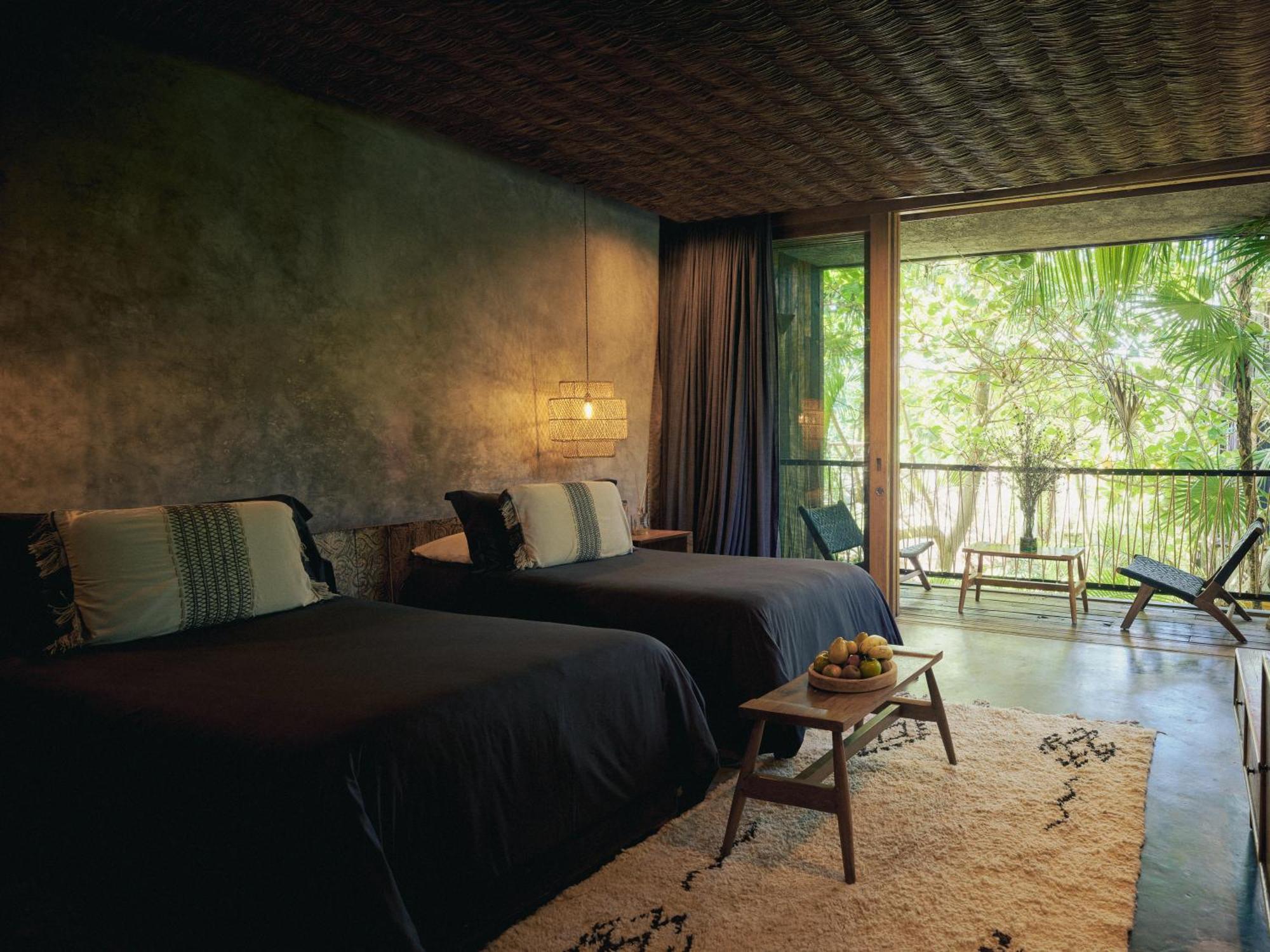 Be & (adults Only) Hotel