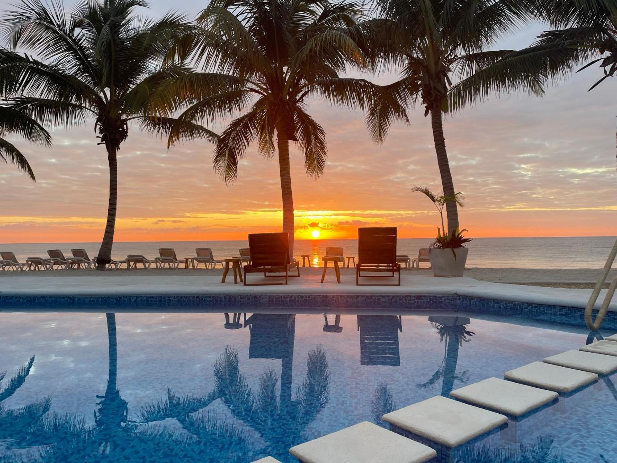 Vr Club Riviera Hotel 4*